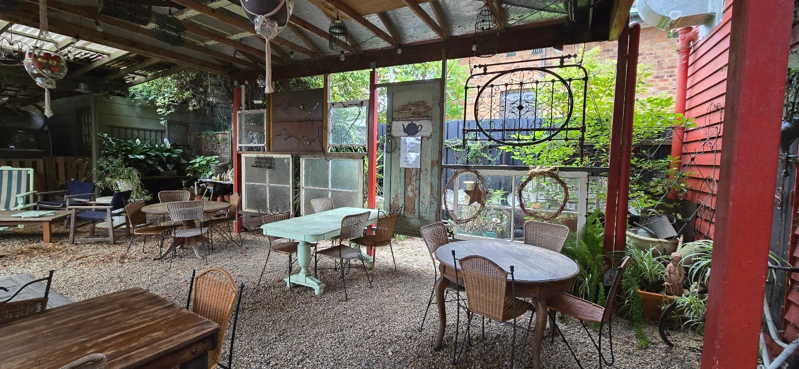 Vintage On Melbourne — Maitland, Newcastle