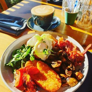 Simply D'Vine Cafe — Pokolbin, Newcastle
