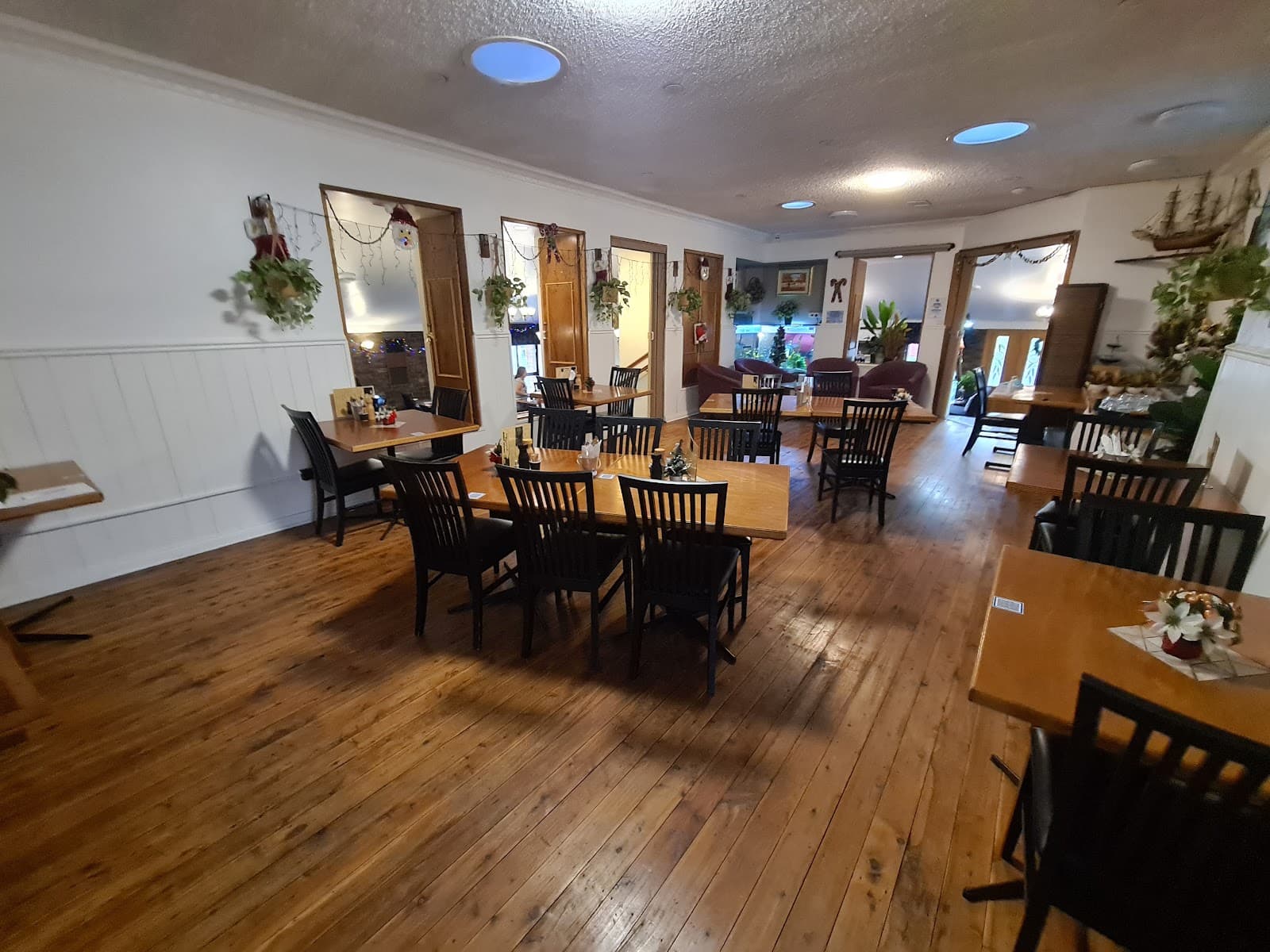 Endeavour Restaurant — Maitland, Newcastle