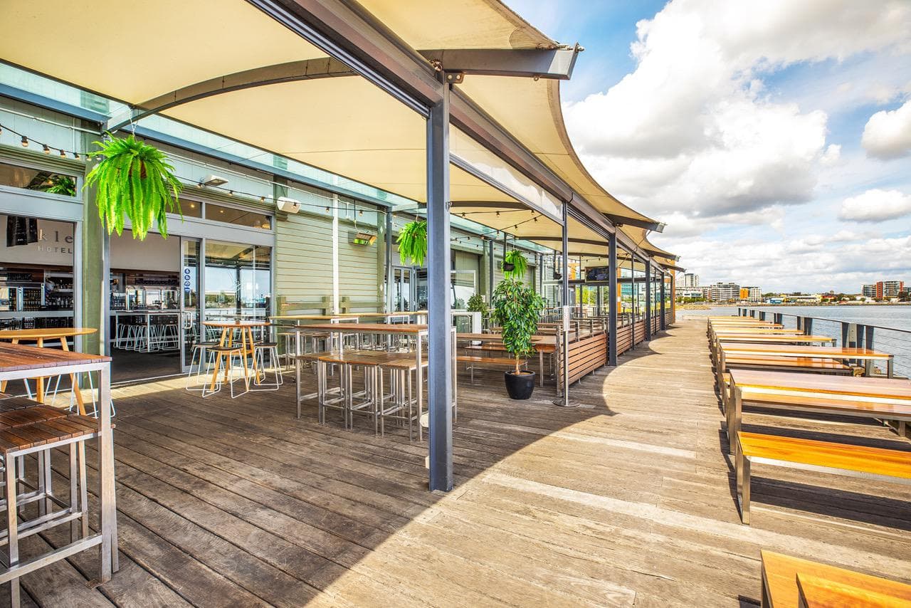 Honeysuckle Hotel — Honeysuckle, Newcastle