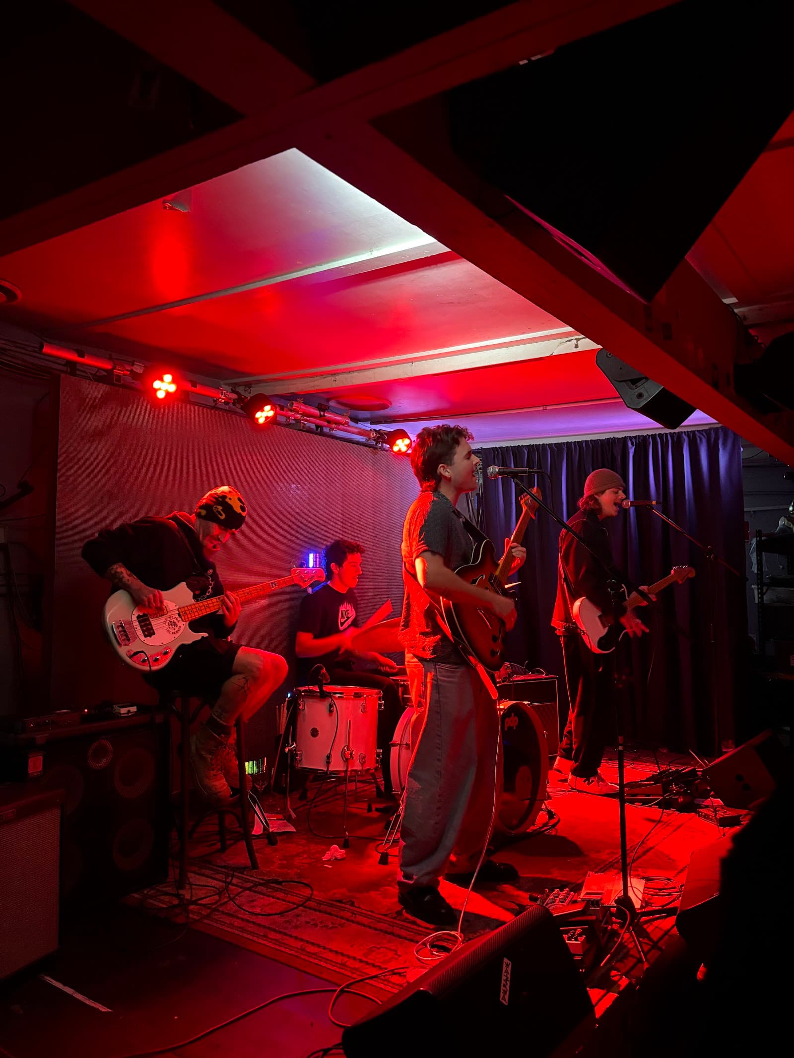 The Lass O'Gowrie Hotel — The Junction, Newcastle