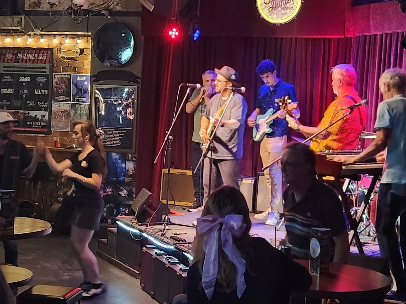 Stag & Hunter Hotel — Maitland, Newcastle