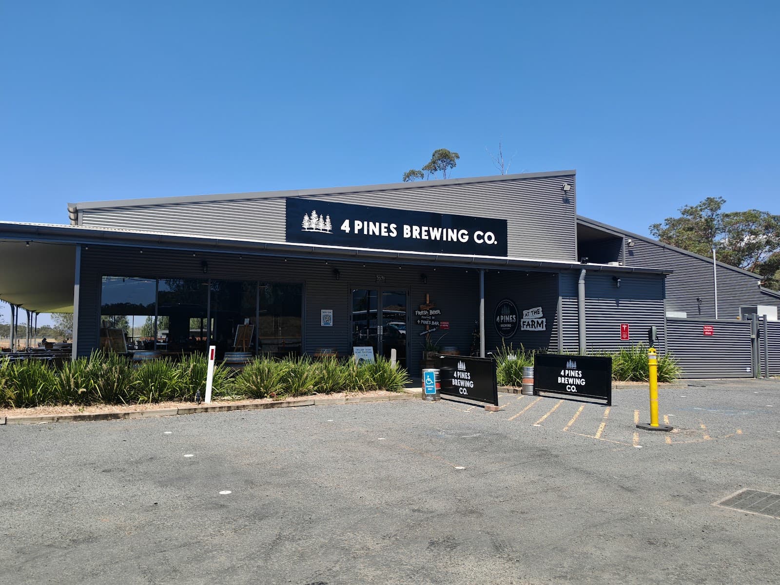4 Pines at the Farm + Barrel Bistro - Hunter Valley — Pokolbin, Newcastle