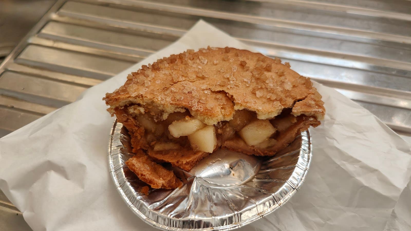 Le's Bakery and Coffee — Branxton, Newcastle