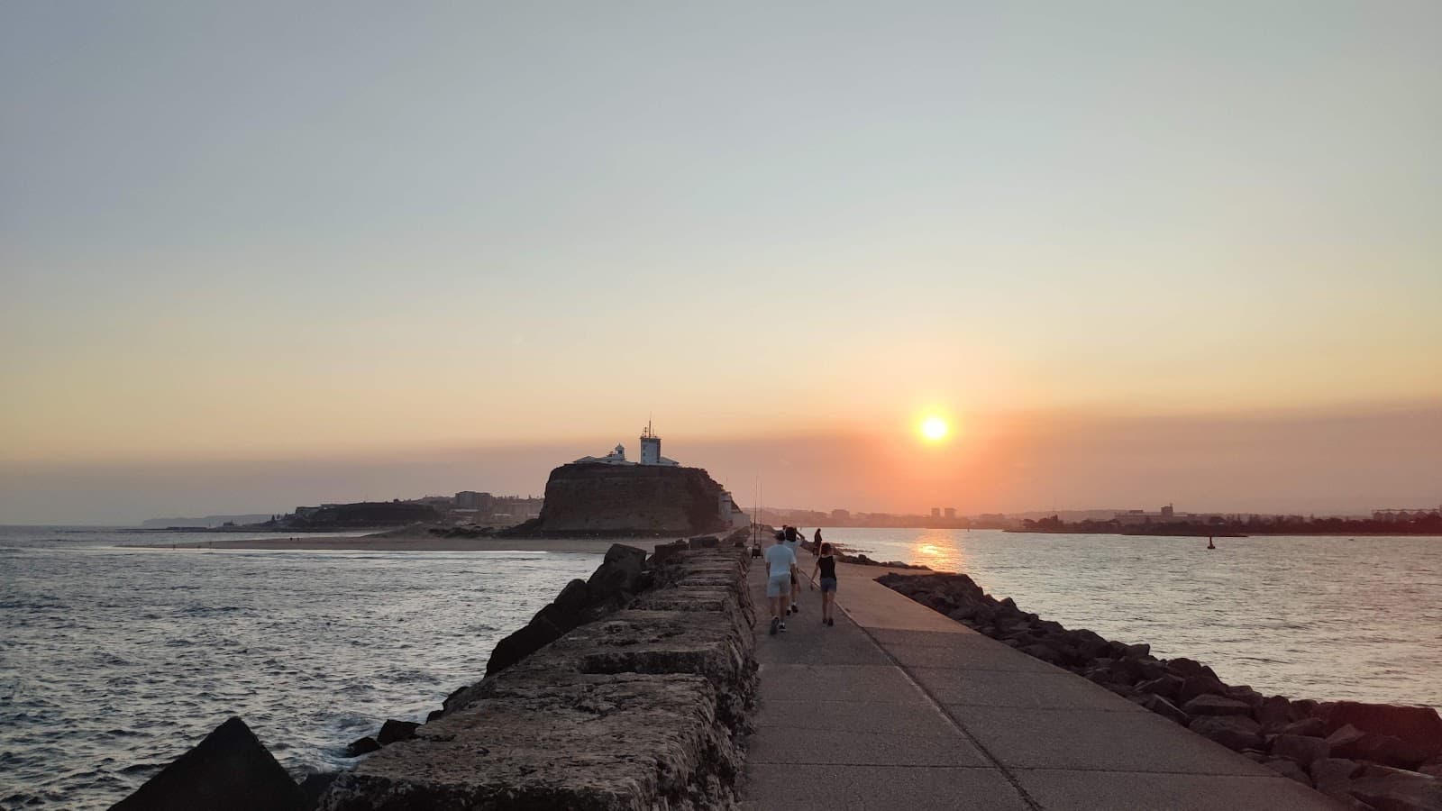 Newcastle Breakwater — Honeysuckle, Newcastle