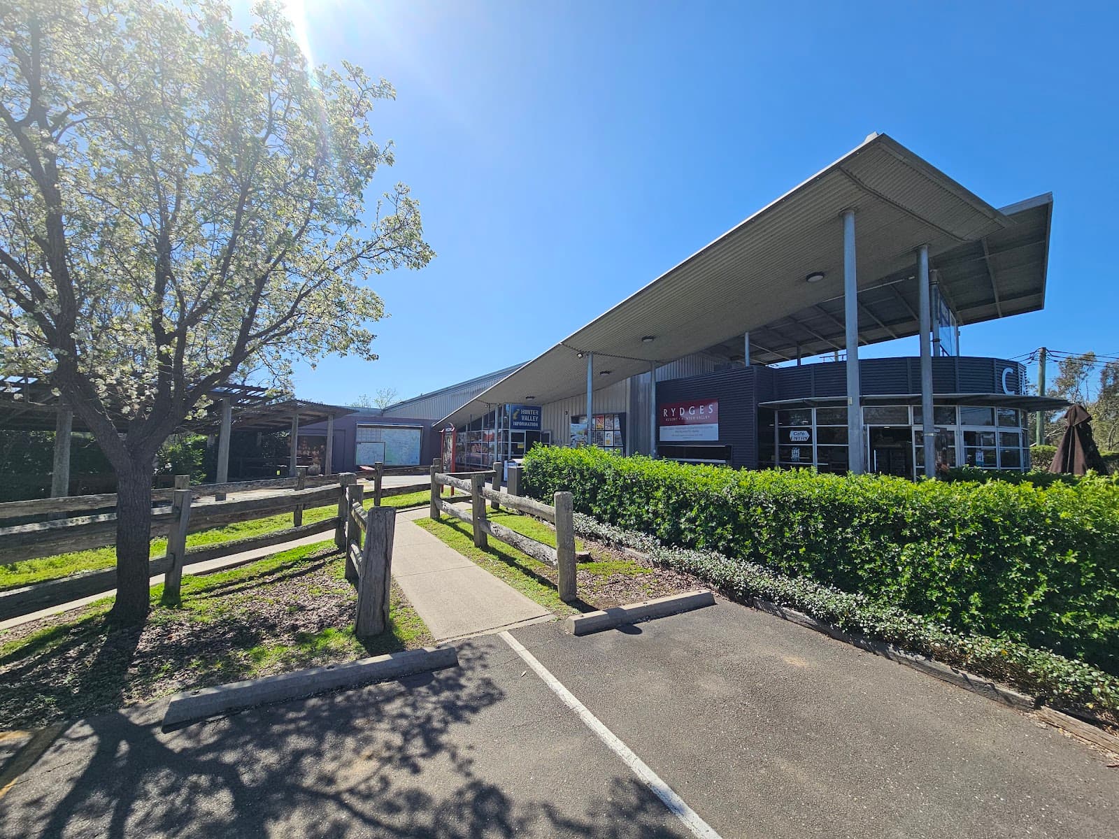 Hunter Valley Visitor Information Centre & Shop Hunter Valley — Pokolbin, Newcastle