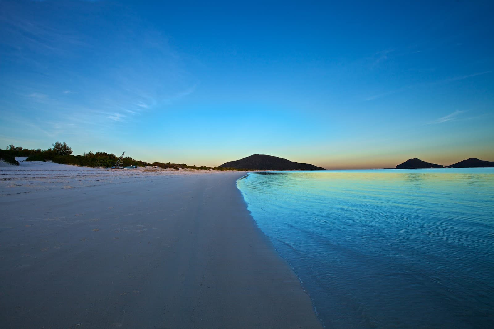 Jimmys Beach — Nelson Bay, Newcastle