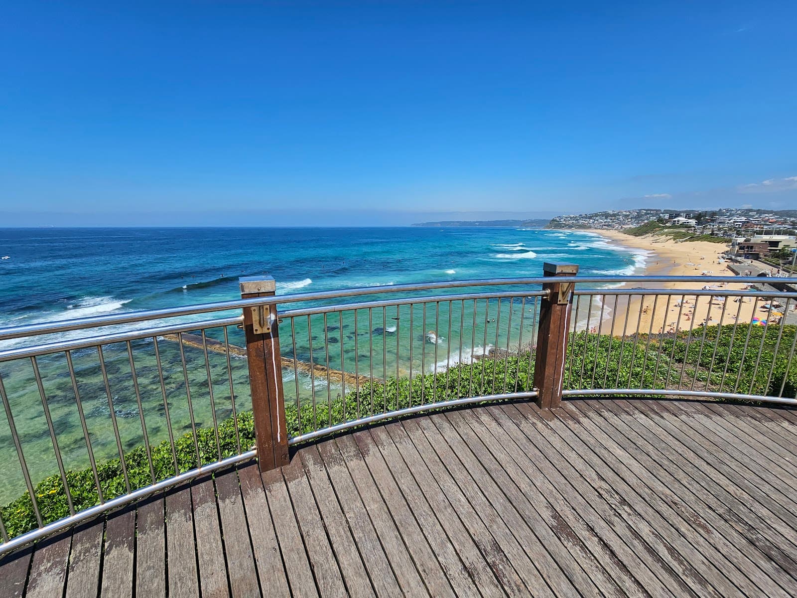 Ronnie Watts Lookout — Honeysuckle, Newcastle