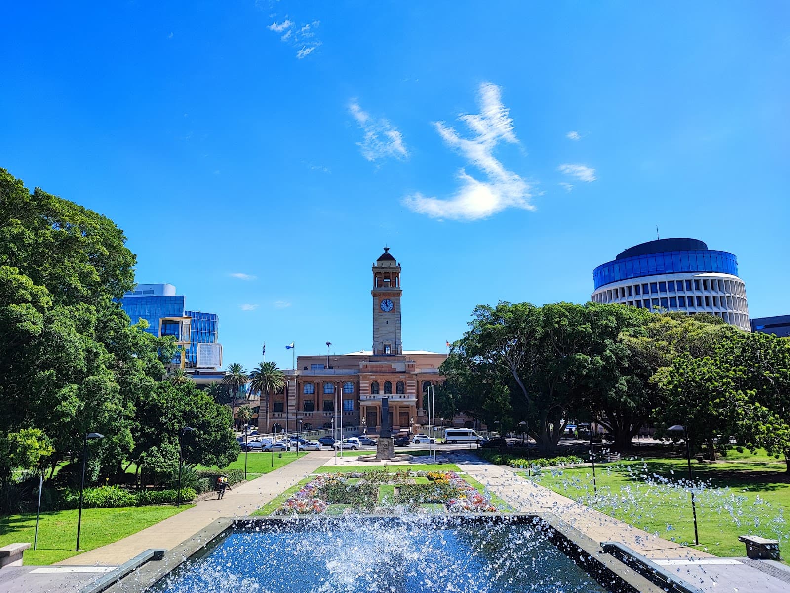 Captain Cook Memorial Fountain — Newcastle