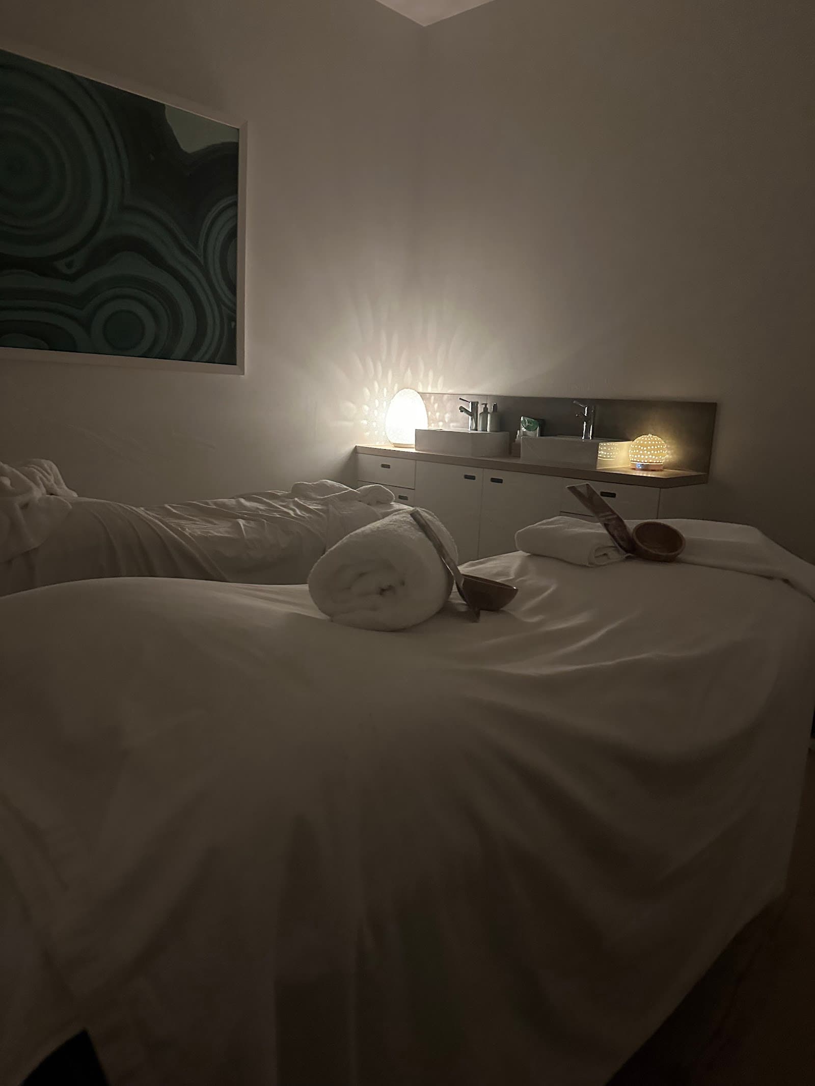endota spa Kotara — Honeysuckle, Newcastle