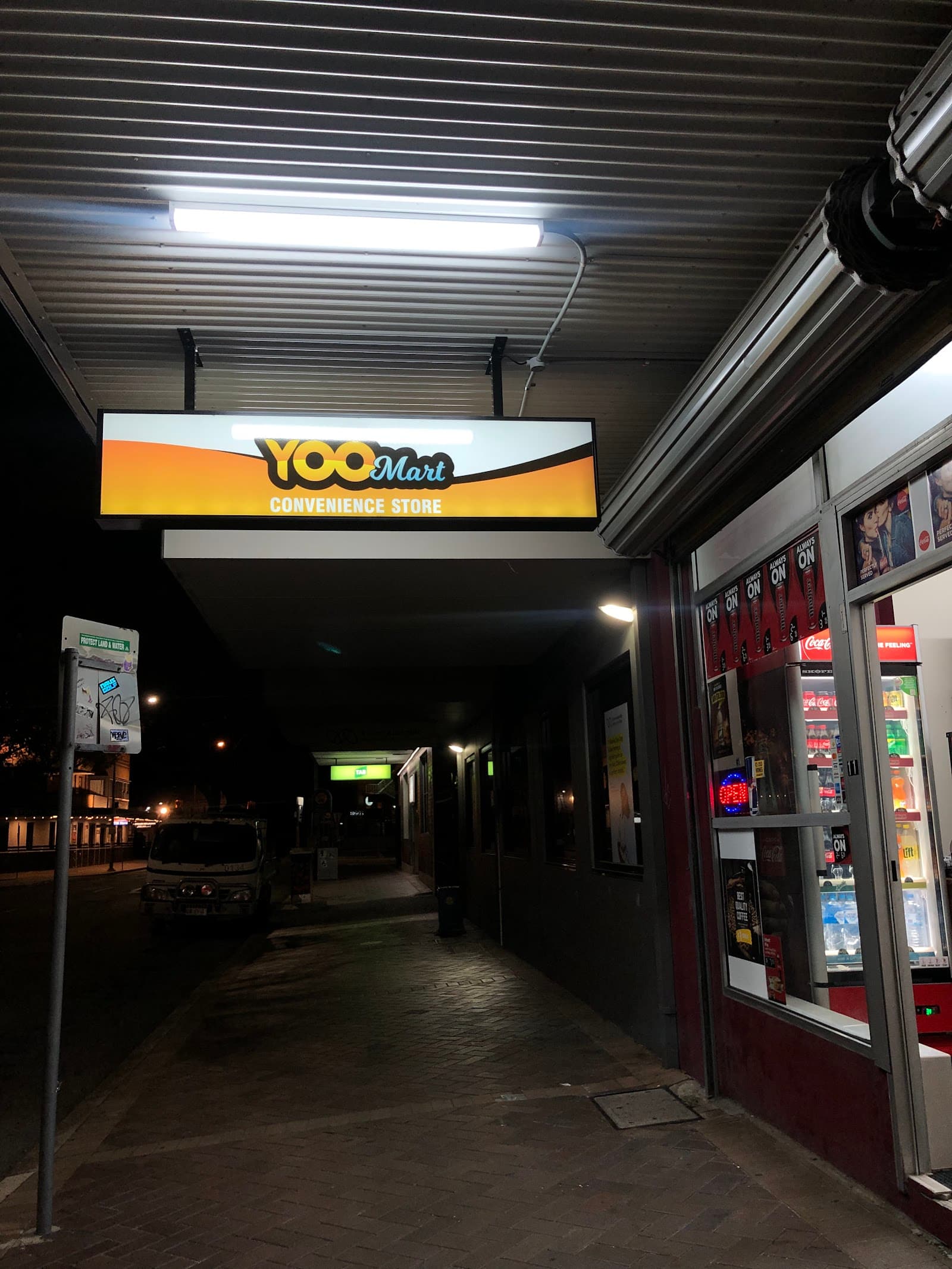 Ezymart Hamilton Station — Hamilton, Newcastle