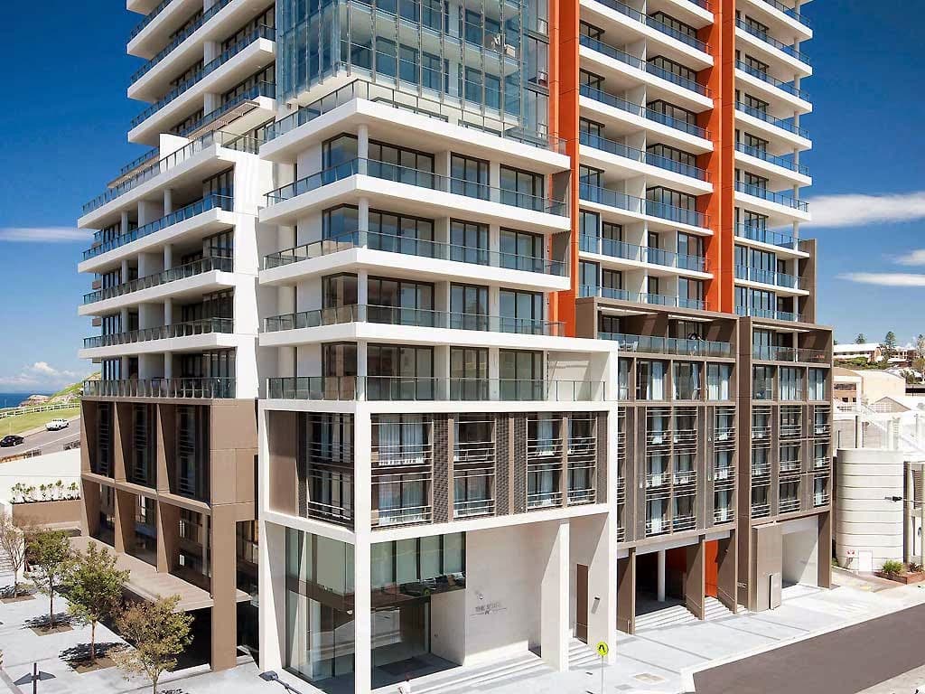 Novotel Newcastle Beach — Honeysuckle, Newcastle