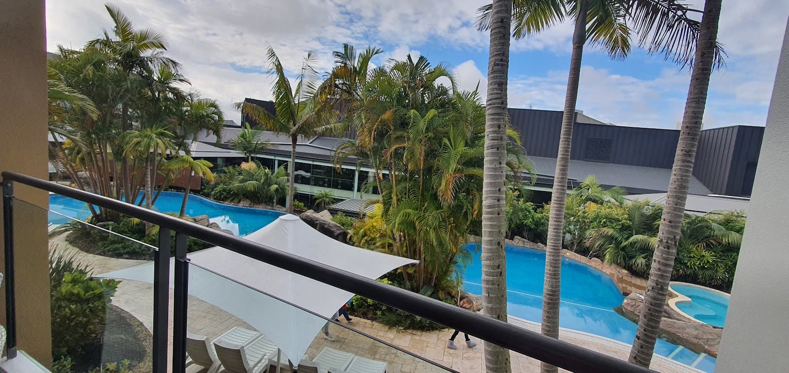 The Executive, Newcastle — New Lambton, Newcastle