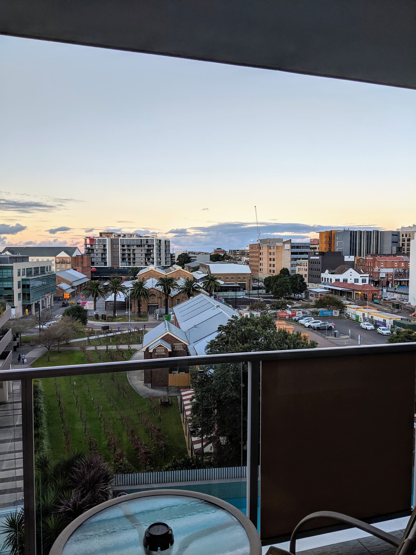 Chifley Apartments Newcastle — Newcastle