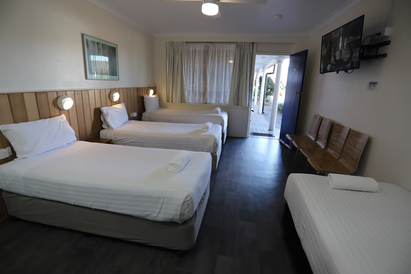 Reign Inn Newcastle — Mayfield West, Newcastle