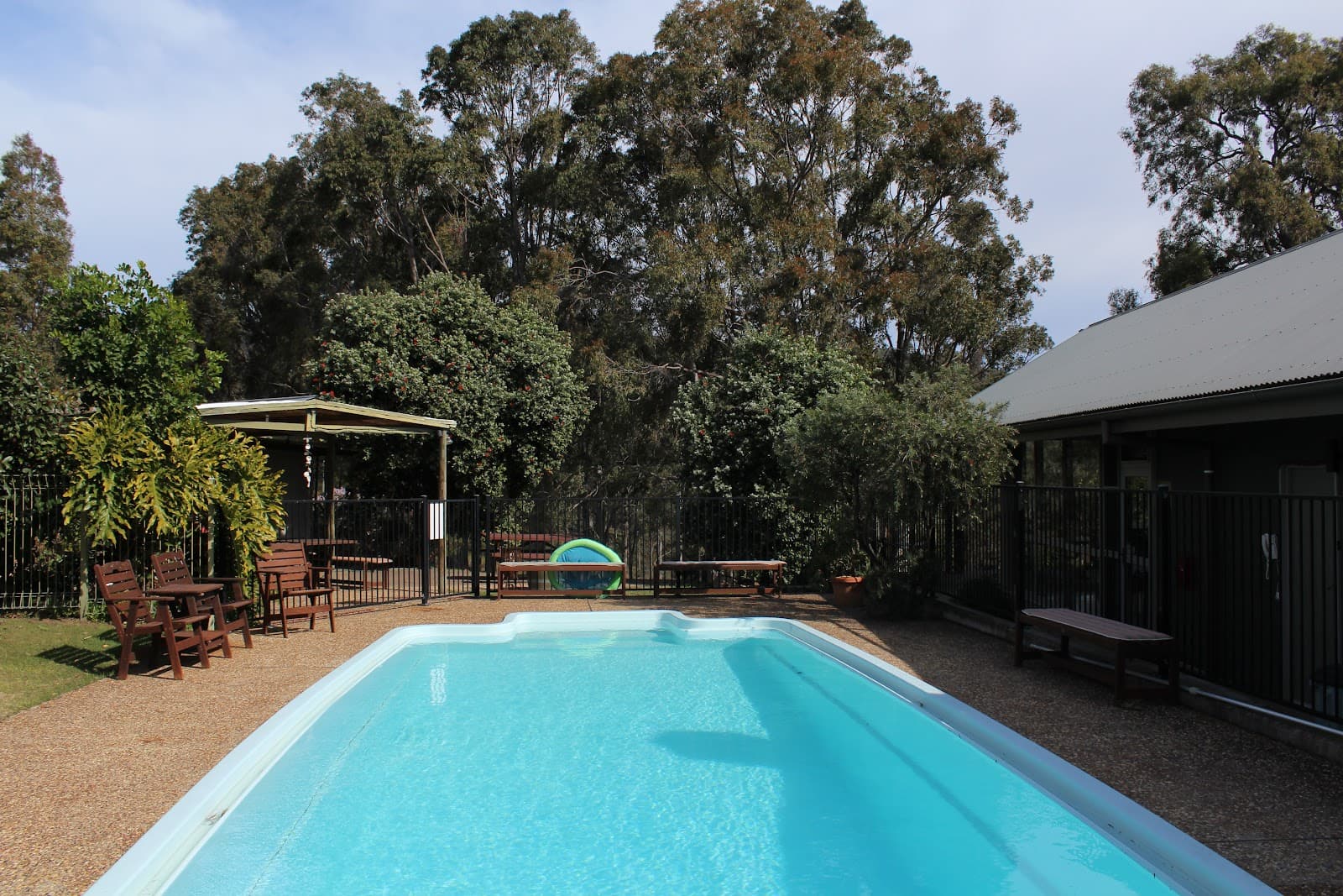 Elfin Hill Tourist Accommodation within the Hunter Valley Vineyards — Pokolbin, Newcastle
