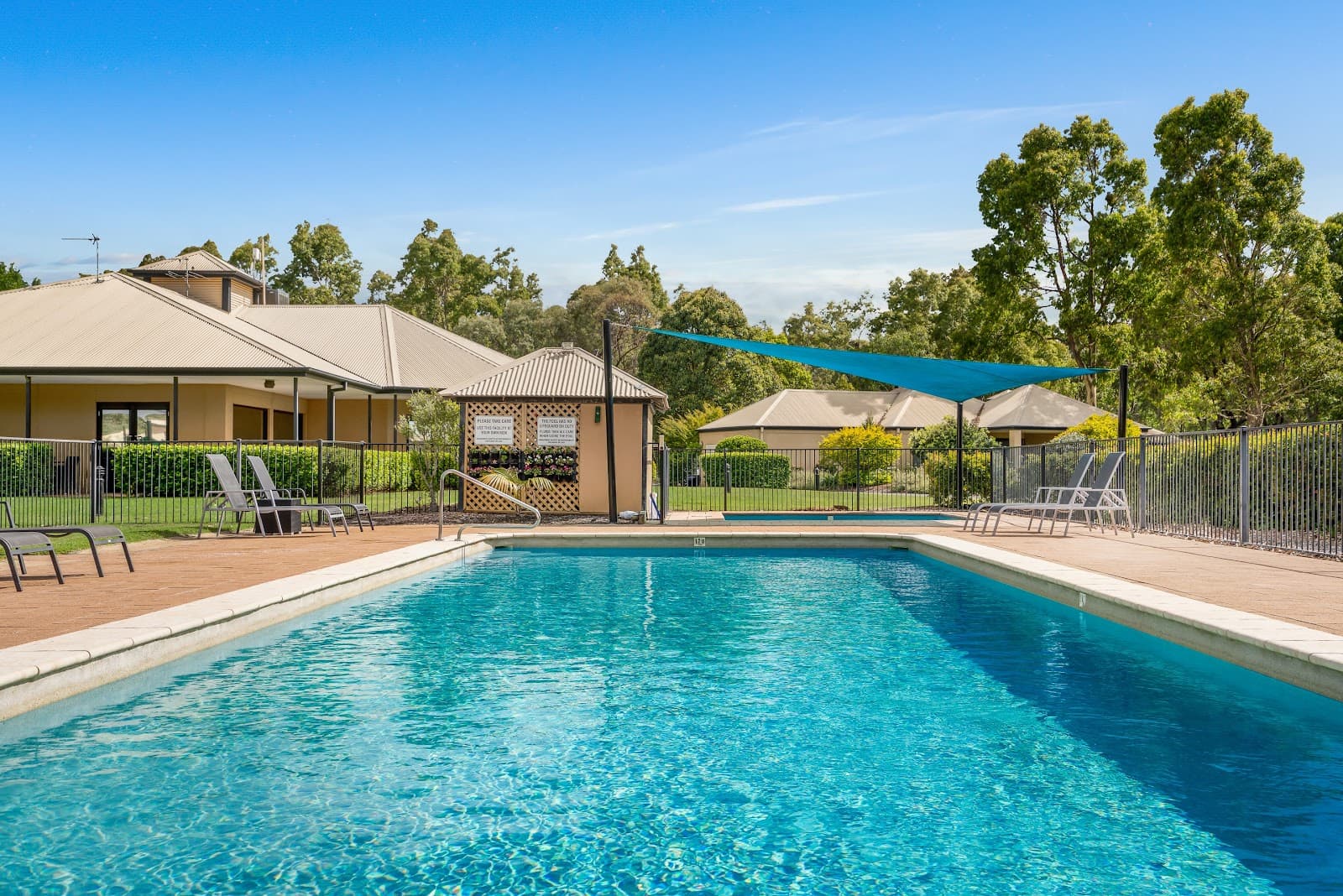 Leisure Inn Pokolbin Hill, Hunter Valley — Pokolbin, Newcastle