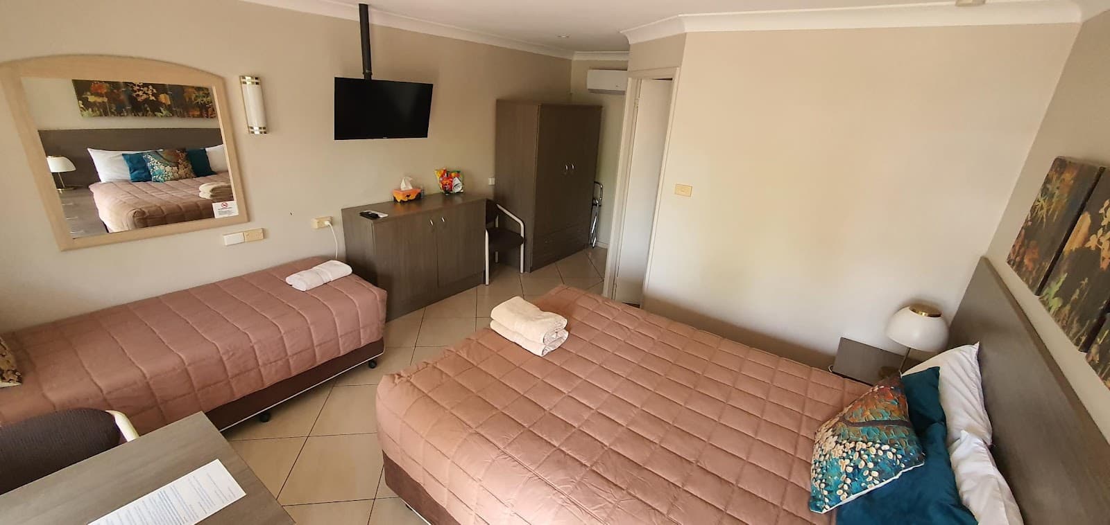 Central Motel Nelson Bay - See Our Website Deals — Nelson Bay, Newcastle