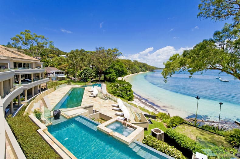 Amarna Luxury Beach Resort - Guest Only — Nelson Bay, Newcastle